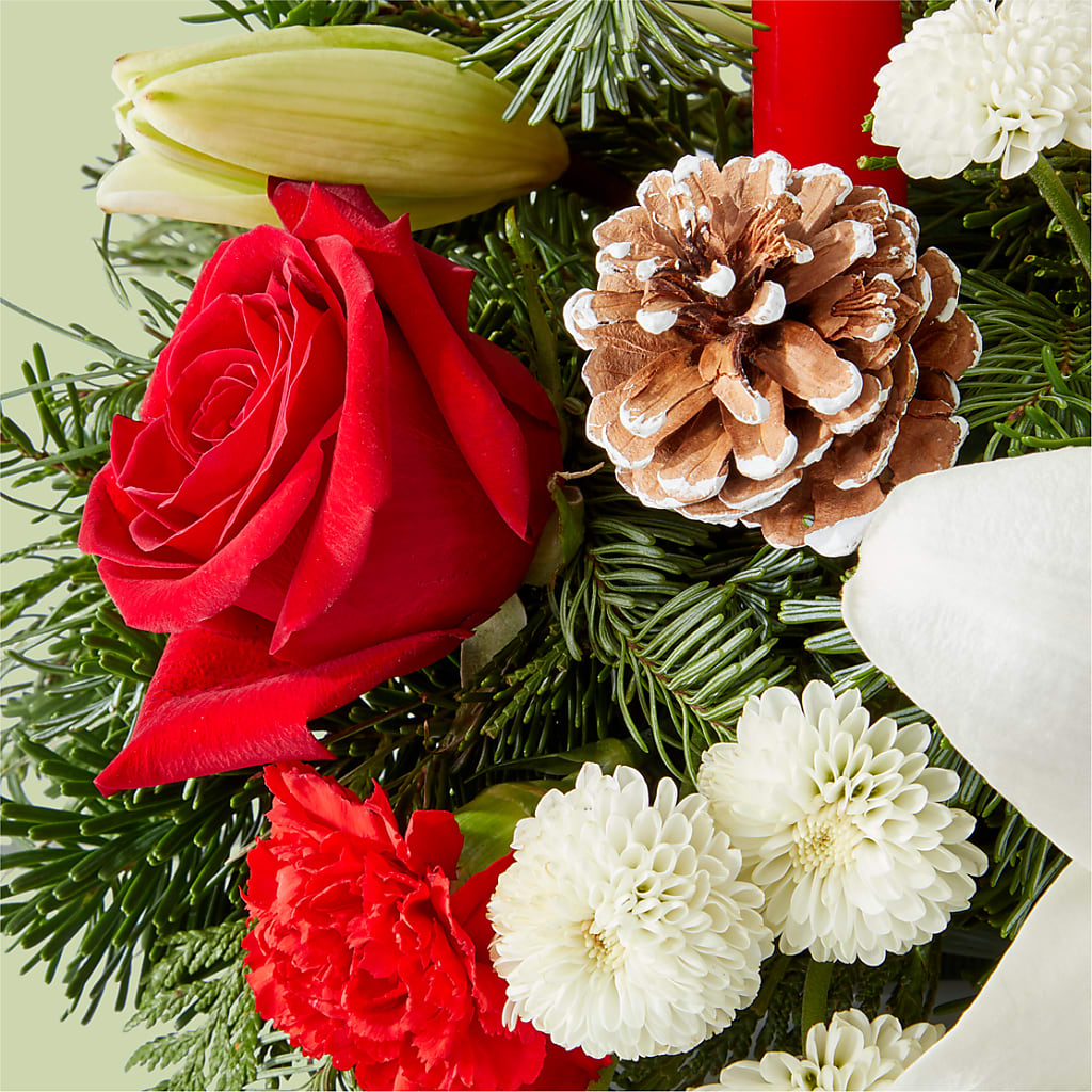 Seasonal Festivities Centerpiece –  Gilberts Flowers, Fenwick ON
