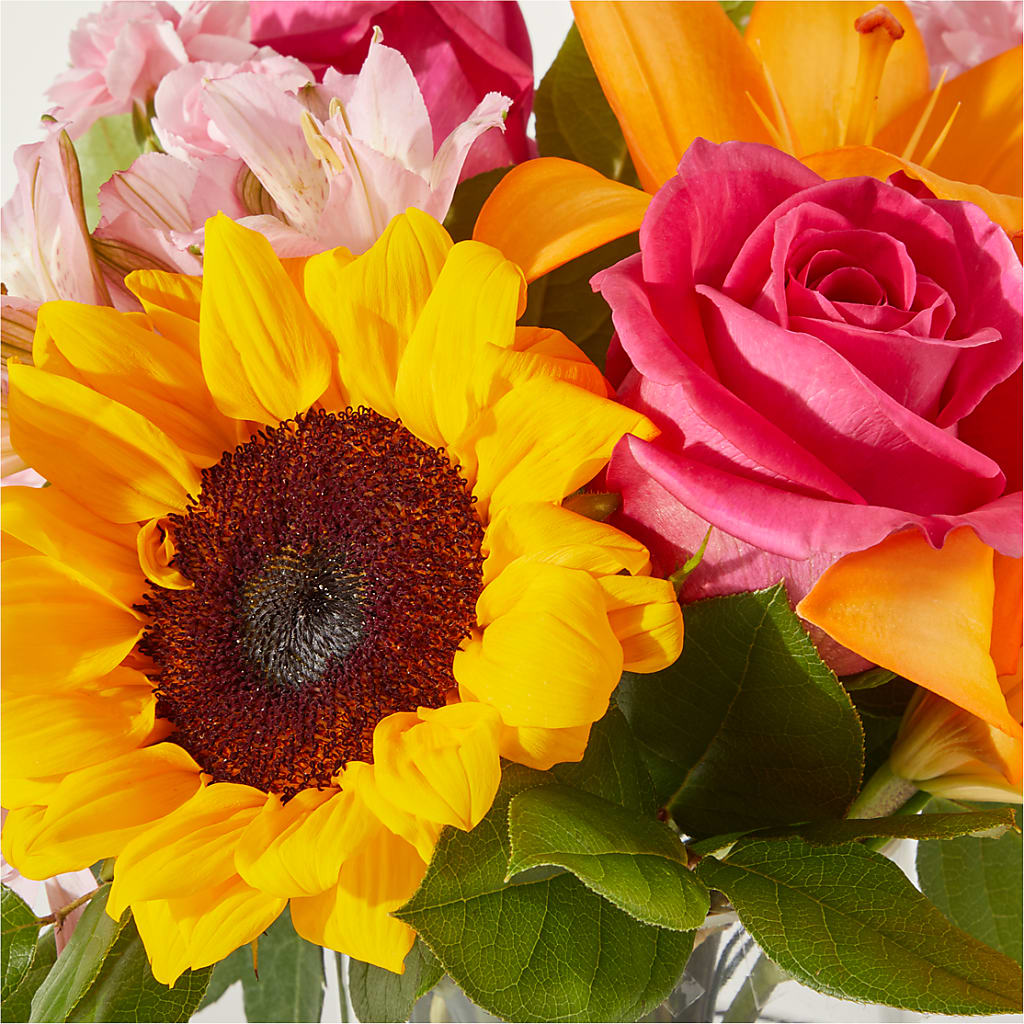 In Full Swing Bouquet –  Gilberts Flowers, Fenwick ON