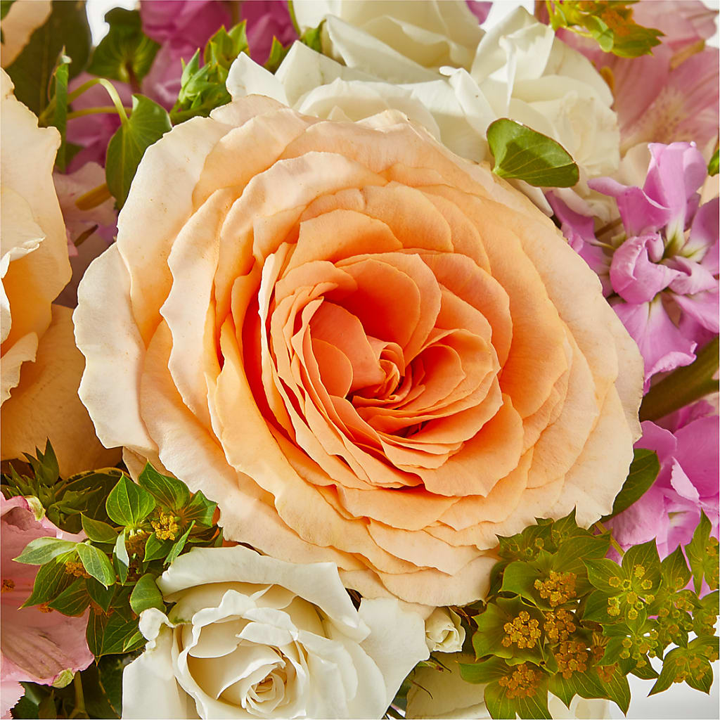 Paradise Bouquet –  Gilberts Flowers, Fenwick ON