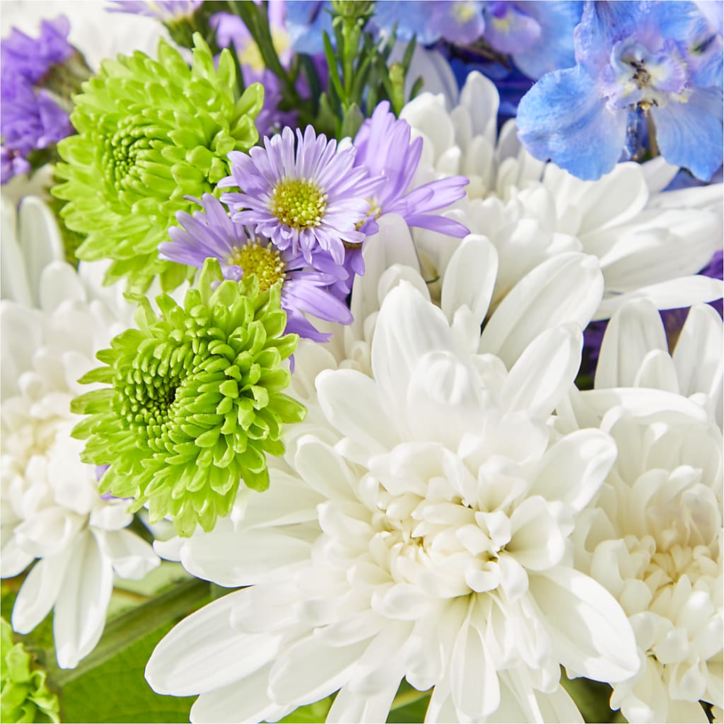 Genuine Gestures Bouquet –  Gilberts Flowers, Fenwick ON
