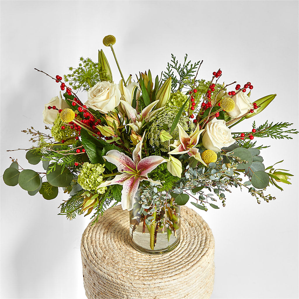 Berry & Bright Bouquet –  Gilberts Flowers, Fenwick ON