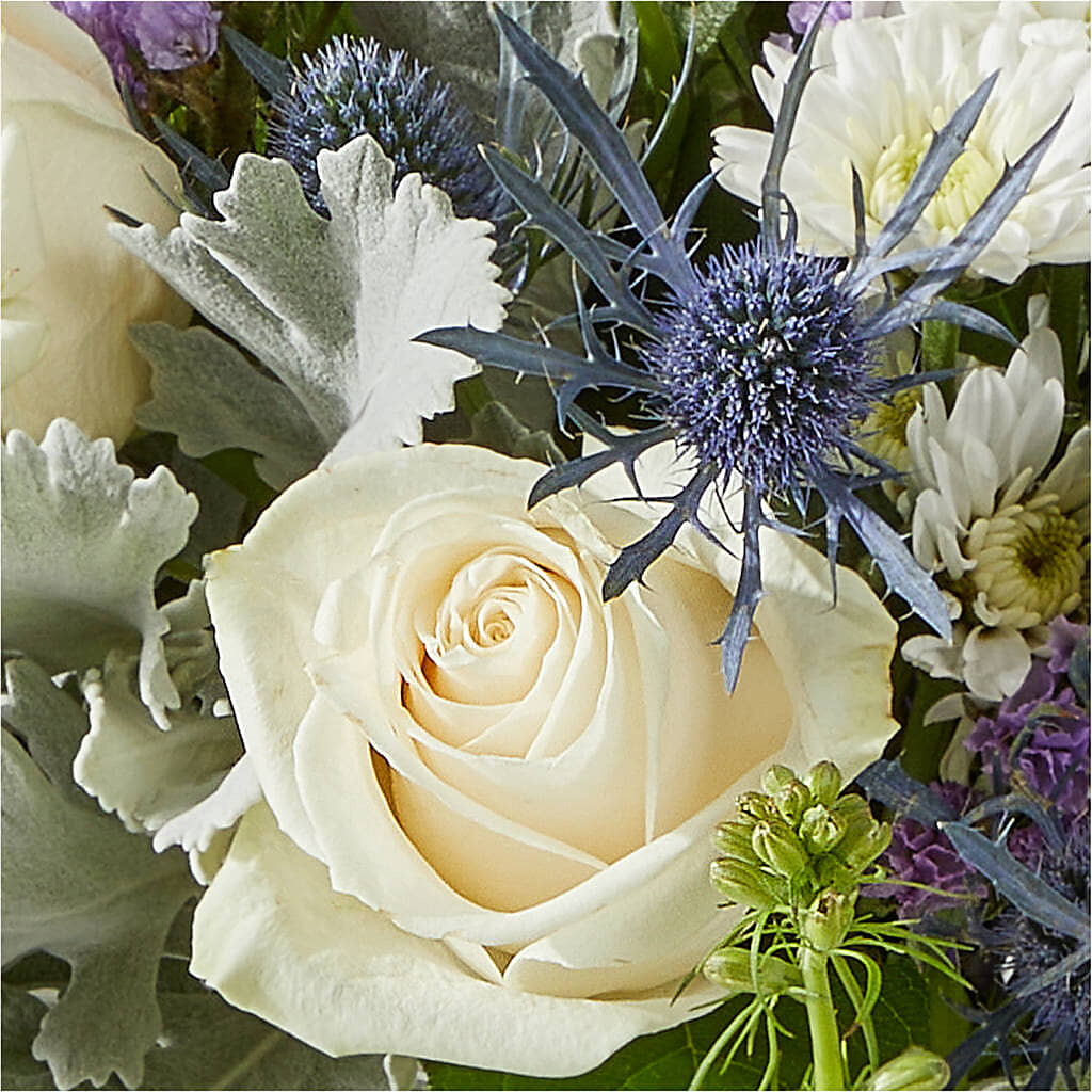 Shooting Star Bouquet –  Gilberts Flowers, Fenwick ON