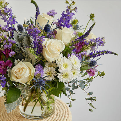 Shooting Star Bouquet –  Gilberts Flowers, Fenwick ON