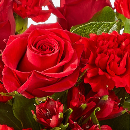 The Heartstrings Bouquet –  Gilberts Flowers, Fenwick ON
