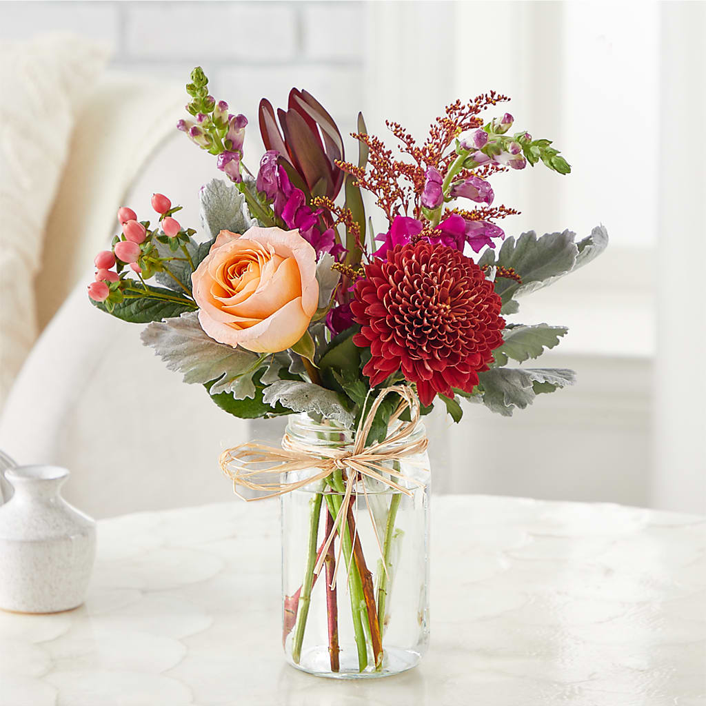 Moody Hues Bouquet –  Gilberts Flowers, Fenwick ON
