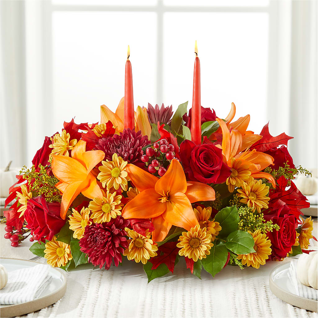 Autumn's Embrace Centerpiece –  Gilberts Flowers, Fenwick ON