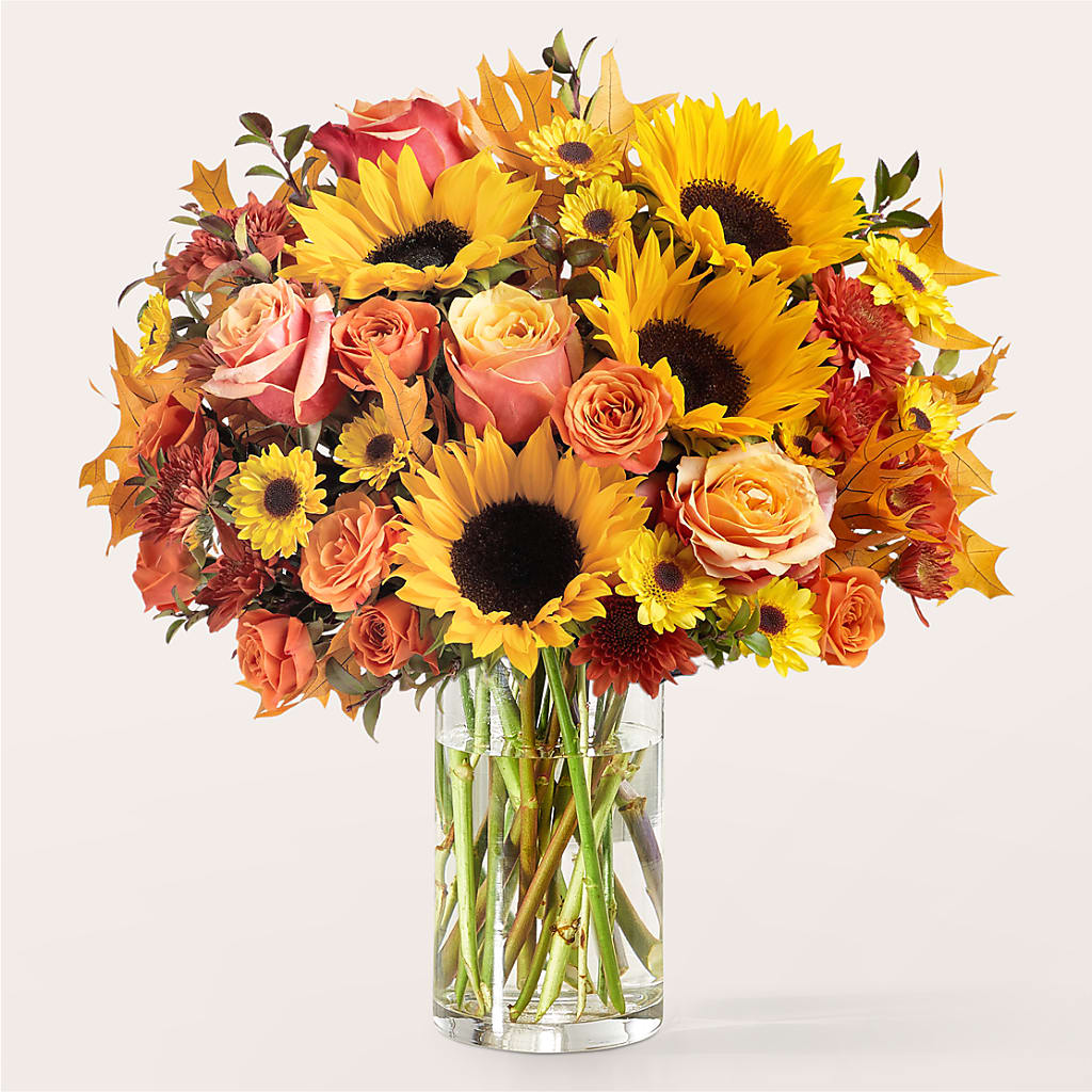 Fluttering Foliage Bouquet –  Gilberts Flowers, Fenwick ON