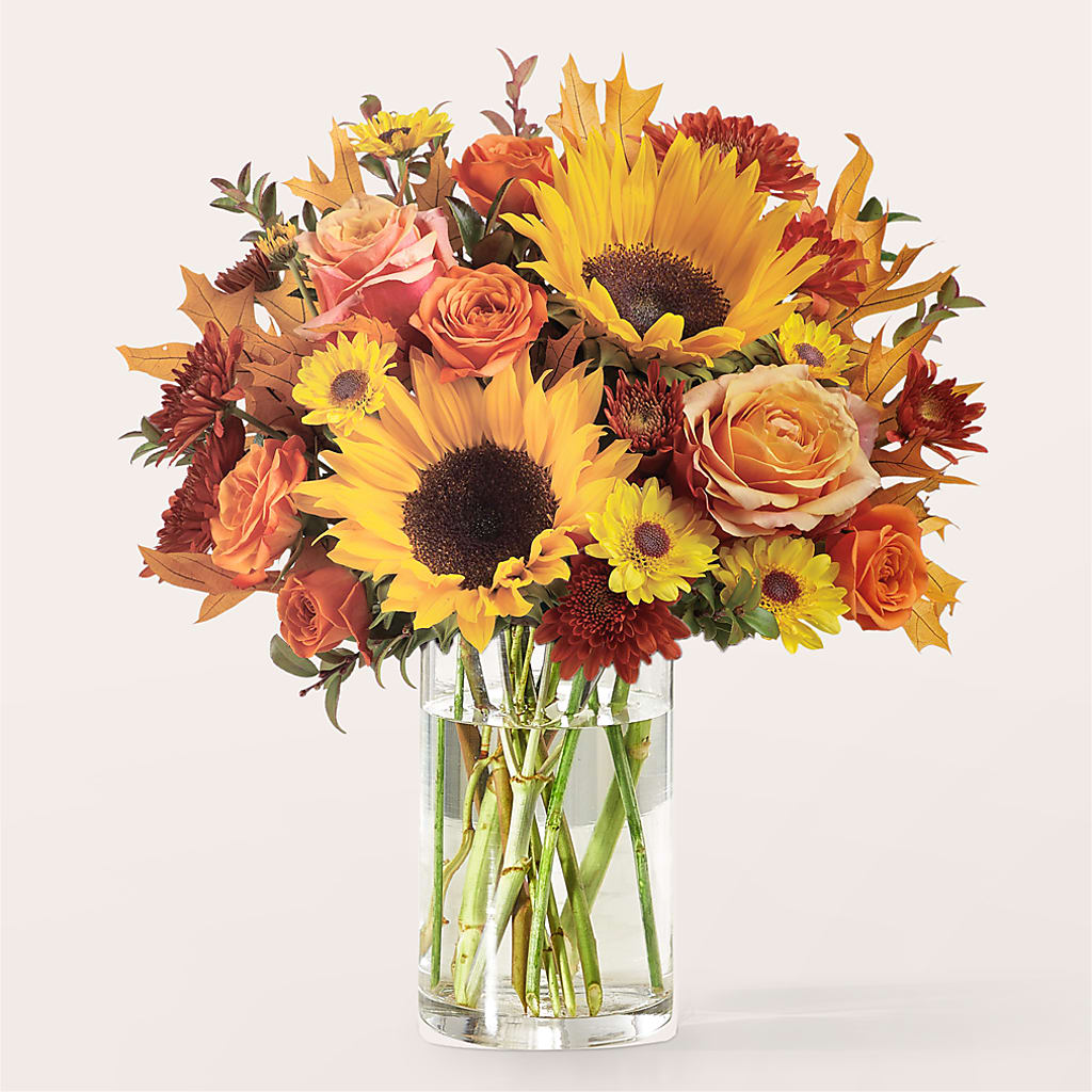 Fluttering Foliage Bouquet –  Gilberts Flowers, Fenwick ON