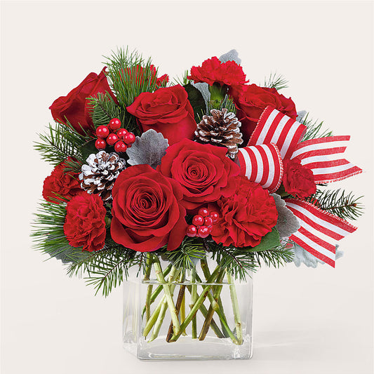 Baking Spirits Bright Bouquet –  Gilberts Flowers, Fenwick ON