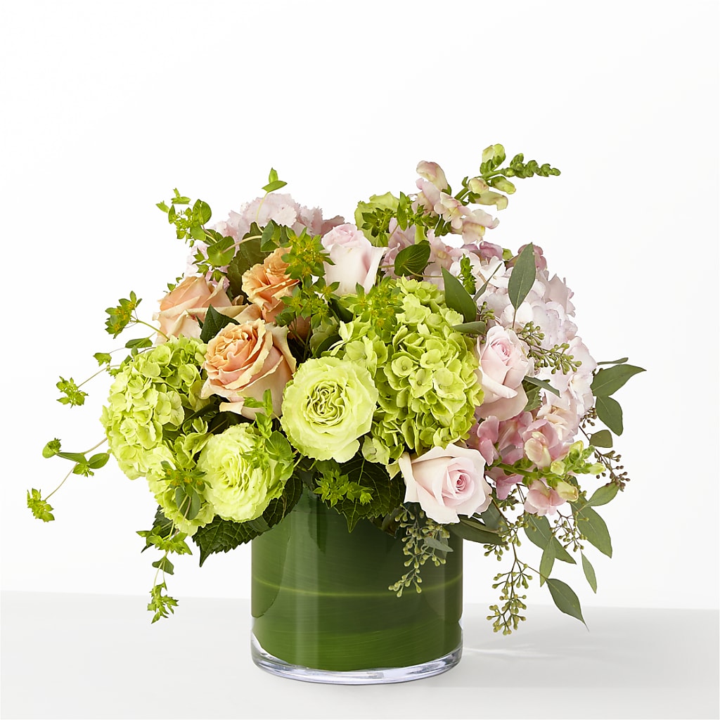 The Art Deco –  Gilberts Flowers, Fenwick ON
